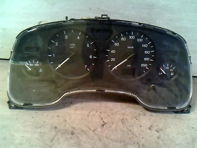 bontott OPEL ASTRA G Kilométeróra