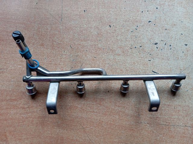 bontott OPEL ASTRA G Közösnyomócső