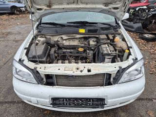 bontott OPEL ASTRA G Motor (Fűzött blokk hengerfejjel)