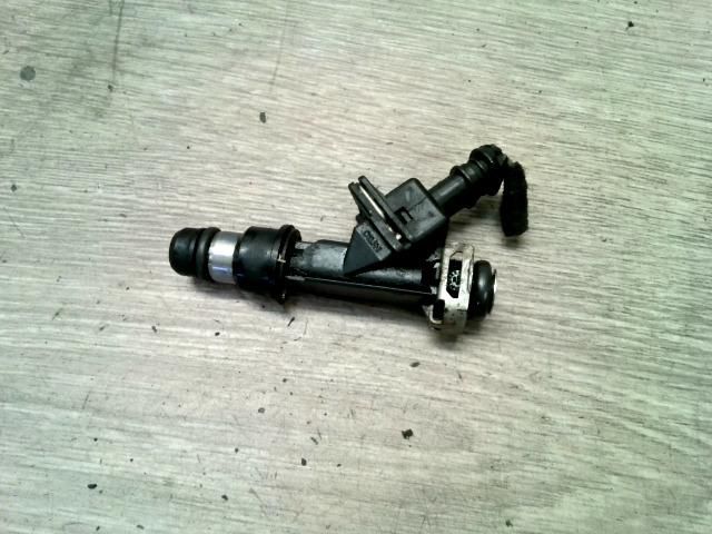 bontott OPEL ASTRA G Porlasztó (1 db)