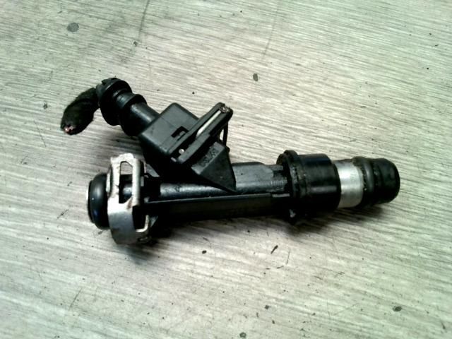 bontott OPEL ASTRA G Porlasztó (1 db)