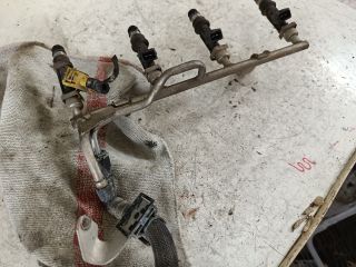 bontott OPEL ASTRA G Porlasztó Sor / Híd