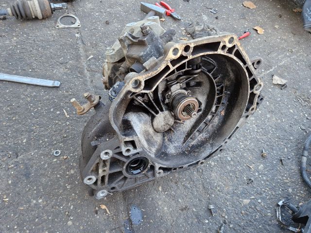 bontott OPEL ASTRA G Váltó (Mechanikus)