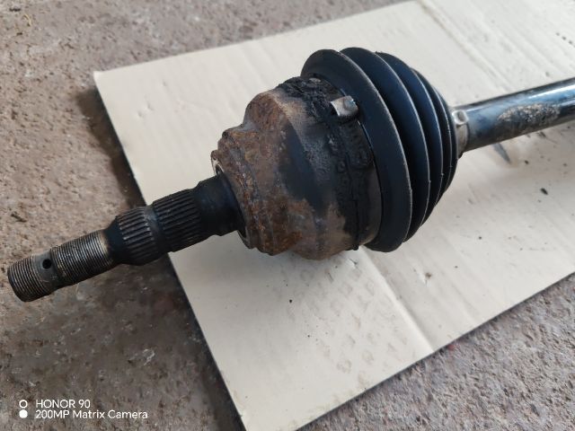 bontott OPEL ASTRA G Bal Féltengely