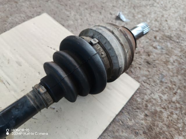 bontott OPEL ASTRA G Bal Féltengely