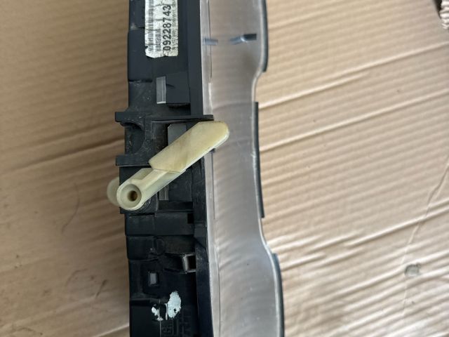 bontott OPEL ASTRA G Kilométeróra