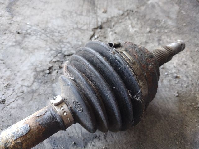 bontott OPEL ASTRA G Bal Féltengely