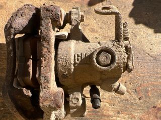 bontott OPEL ASTRA G Bal hátsó Féknyereg Munkahengerrel