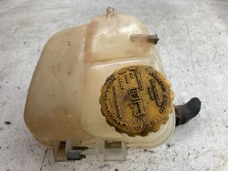 bontott OPEL ASTRA G Kiegyenlítő Tartály