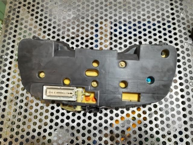 bontott OPEL ASTRA G Kilométeróra