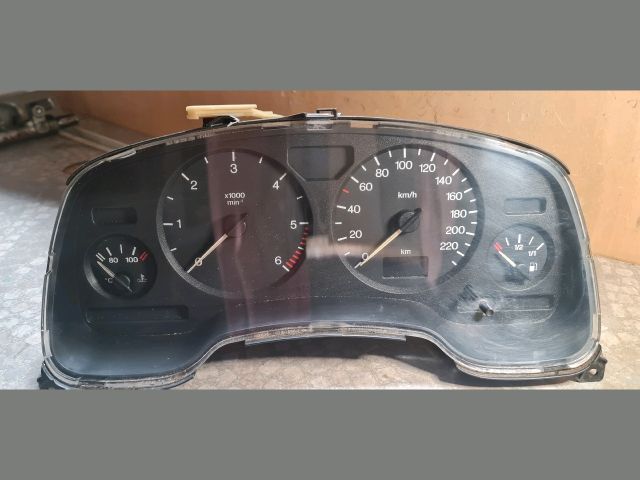 bontott OPEL ASTRA G Kilométeróra