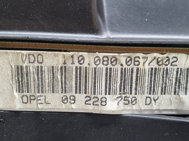 bontott OPEL ASTRA G Kilométeróra