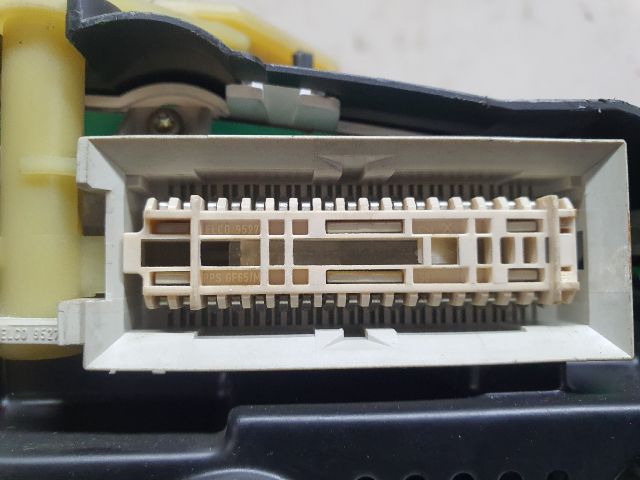 bontott OPEL ASTRA G Kilométeróra