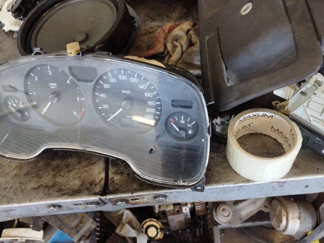 bontott OPEL ASTRA G Kilométeróra