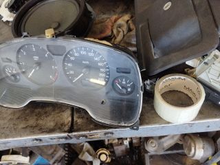 bontott OPEL ASTRA G Kilométeróra
