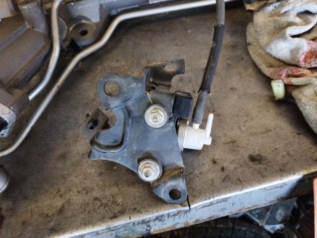 bontott OPEL ASTRA G Lefújószelep