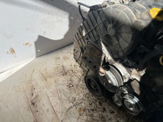 bontott OPEL ASTRA G Motor (Fűzött blokk hengerfejjel)