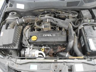 bontott OPEL ASTRA G Motor (Fűzött blokk hengerfejjel)