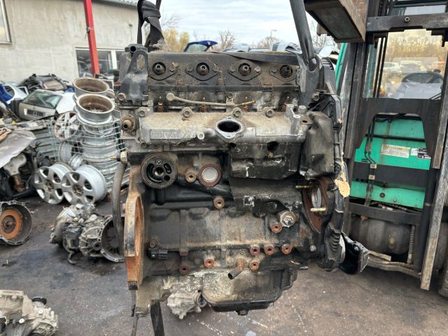 bontott OPEL ASTRA G Motor (Fűzött blokk hengerfejjel)