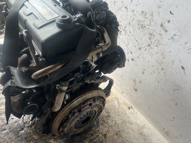 bontott OPEL ASTRA G Motor (Fűzött blokk hengerfejjel)