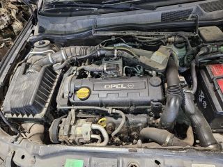 bontott OPEL ASTRA G Motor (Fűzött blokk hengerfejjel)