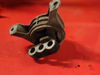 bontott OPEL ASTRA G Motor Tartó Bak (Fém)