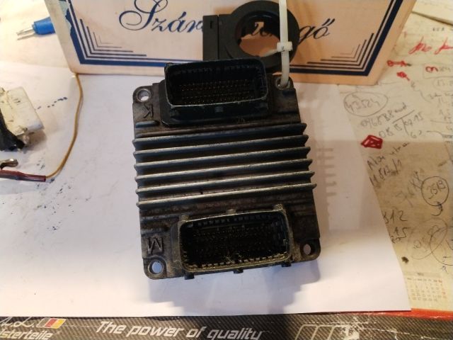 bontott OPEL ASTRA G Motorvezérlő