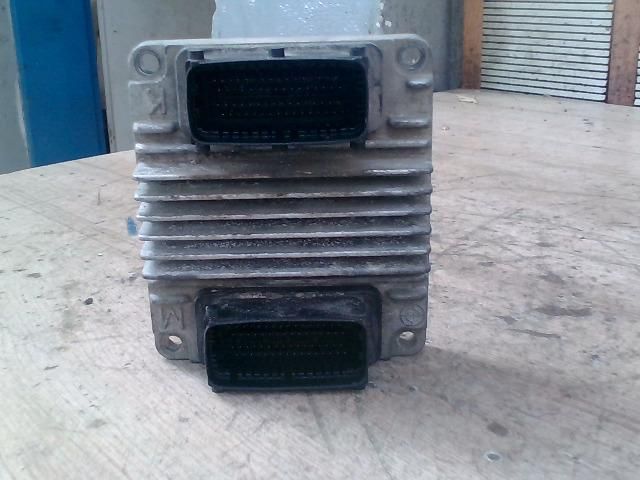 bontott OPEL ASTRA G Motorvezérlő