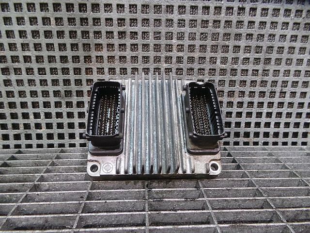 bontott OPEL ASTRA G Motorvezérlő