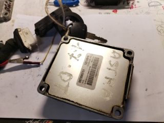 bontott OPEL ASTRA G Motorvezérlő