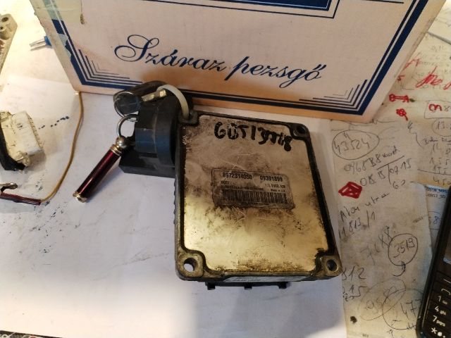 bontott OPEL ASTRA G Motorvezérlő