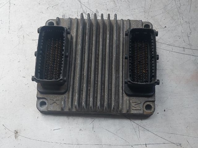 bontott OPEL ASTRA G Motorvezérlő