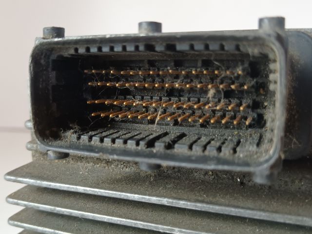 bontott OPEL ASTRA G Motorvezérlő