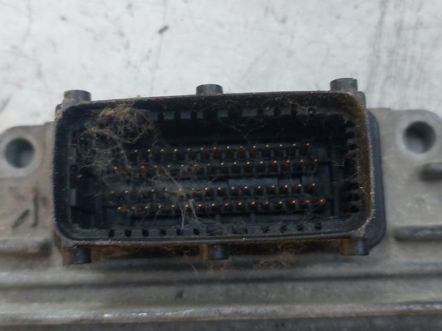 bontott OPEL ASTRA G Motorvezérlő