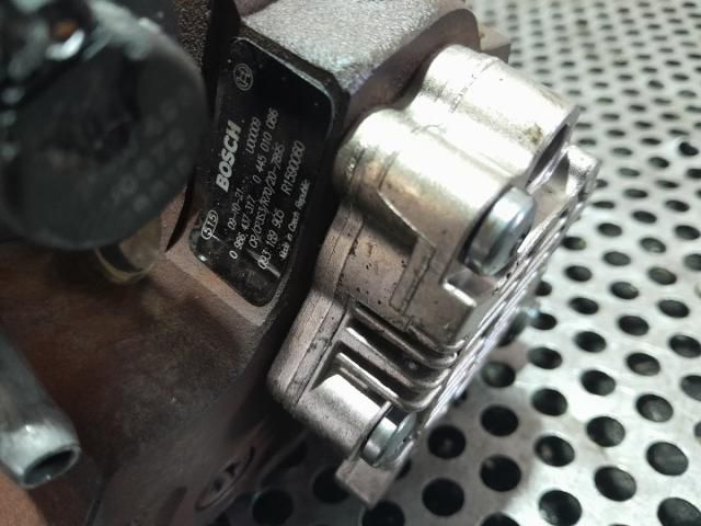 bontott OPEL ASTRA G Nagynyomású Szivattyú