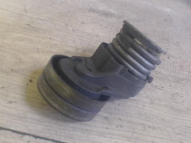 bontott OPEL ASTRA G Szíjfeszítő Görgő