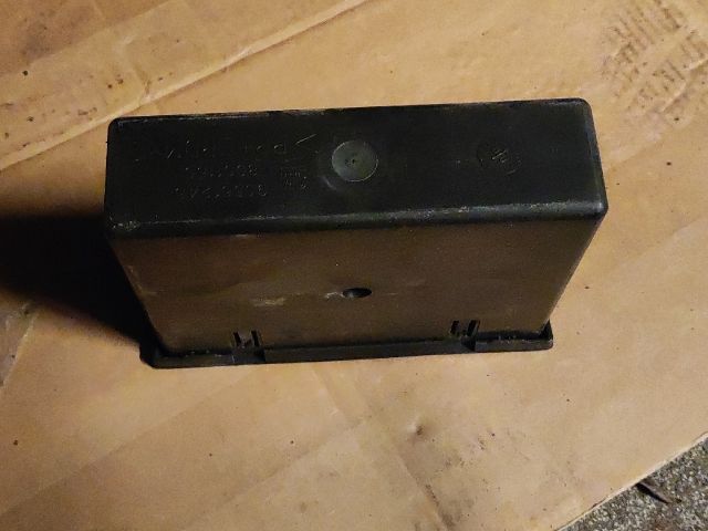 bontott OPEL ASTRA G Első Tároló Rekesz