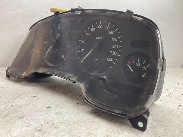 bontott OPEL ASTRA G Kilométeróra