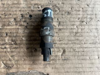 bontott OPEL ASTRA G Porlasztó (1 db)