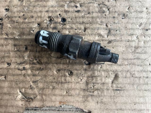 bontott OPEL ASTRA G Porlasztó (1 db)