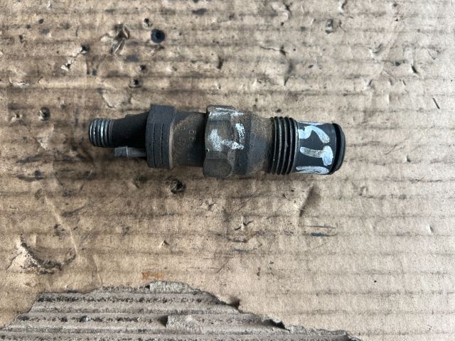 bontott OPEL ASTRA G Porlasztó (1 db)