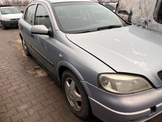 bontott OPEL ASTRA G Biztosítéktábla Motortér