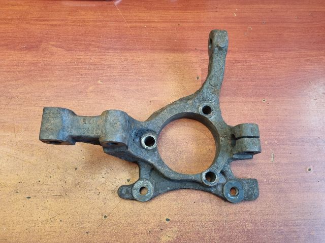 bontott OPEL ASTRA G Jobb első Csonkállvány