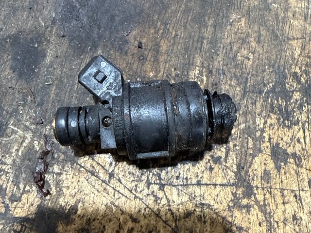 bontott OPEL ASTRA G Porlasztó (1 db)