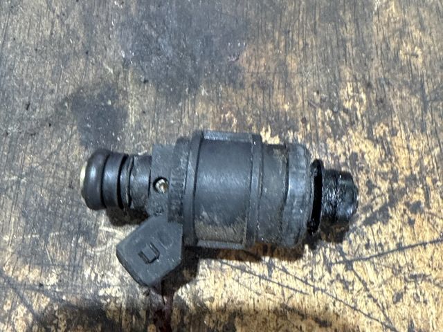 bontott OPEL ASTRA G Porlasztó (1 db)