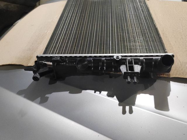 bontott OPEL ASTRA G Vízhűtő Radiátor (Klímás)