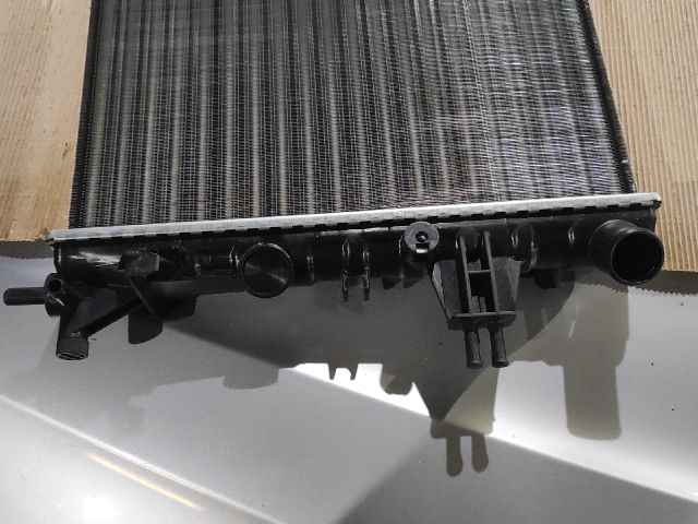 bontott OPEL ASTRA G Vízhűtő Radiátor (Klímás)