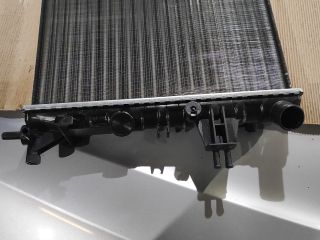 bontott OPEL ASTRA G Vízhűtő Radiátor (Klímás)