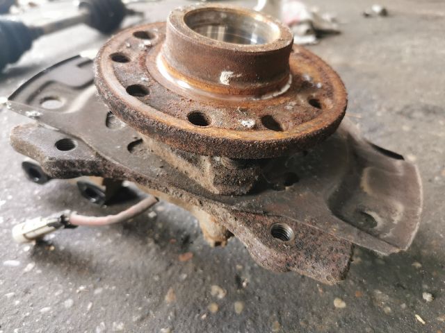 bontott OPEL ASTRA G Bal első Csonkállvány Kerékaggyal