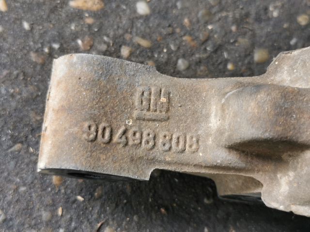 bontott OPEL ASTRA G Bal első Csonkállvány Kerékaggyal